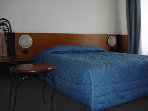 Ibis Styles Chambery Centre Gare Otel Oda fotoğraf