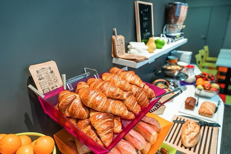 Ibis Styles Chambery Centre Gare Otel Dış mekan fotoğraf